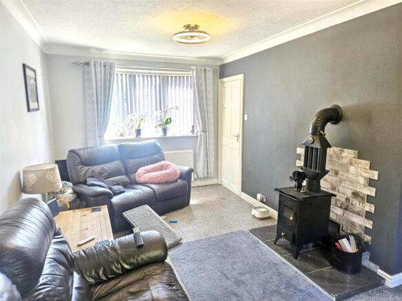 3 bed End of Terrace for sale Image 4