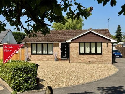Oak Road, New Milton, Hampshire, BH25
