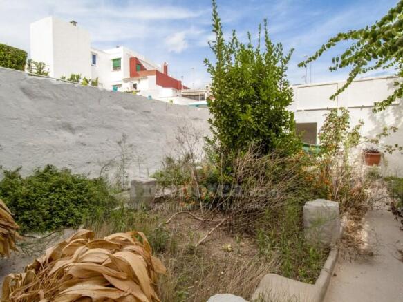 House with garden in the historic centre of Mahón