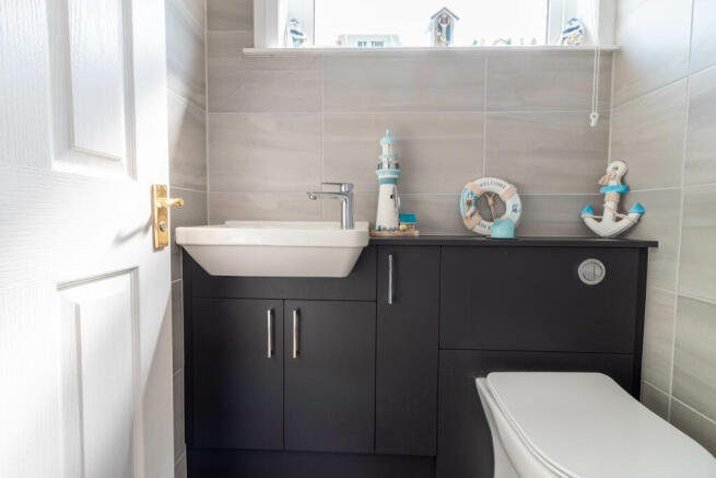 Cloakroom Wc
