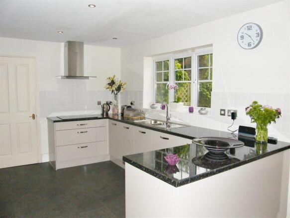 Kitchen 3