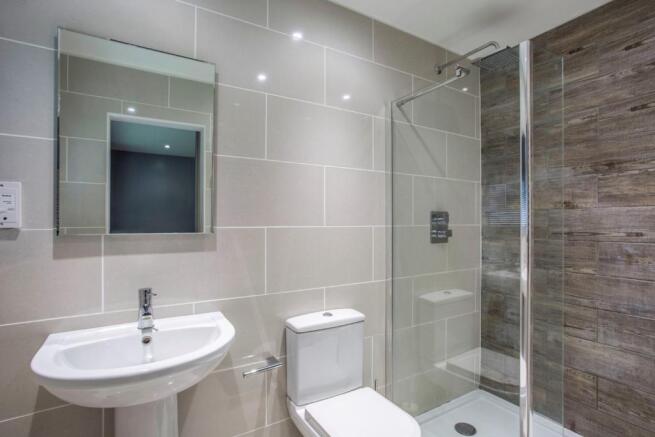 En-suite bathroom