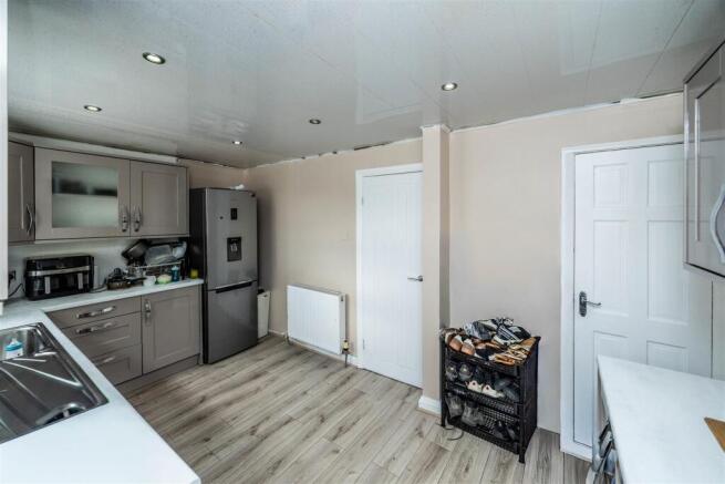 2 bed End of Terrace for sale Image 4