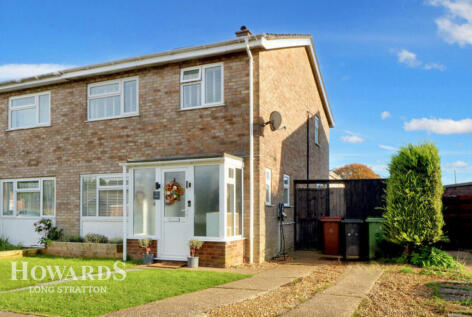 Welholmes Close, Long Stratton