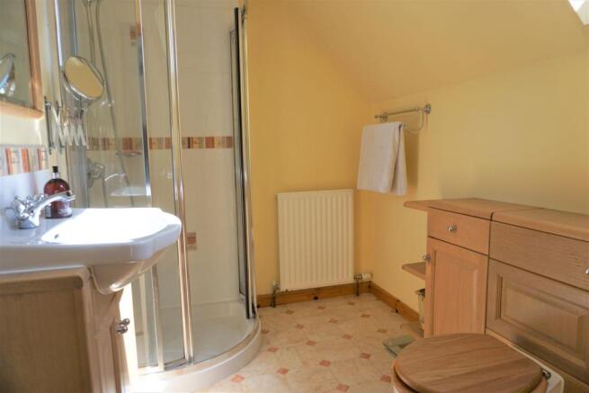 Master En-suite