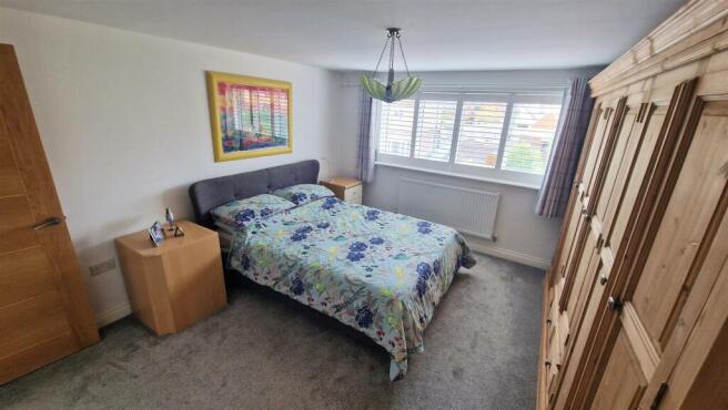 10 Shones Croft master bed.jpg
