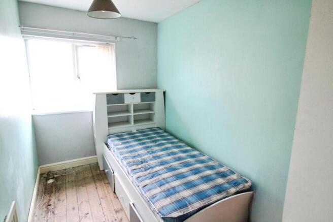3 bed Semi-Detached for sale Image 7