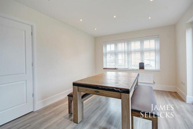 Open plan dining kitchen