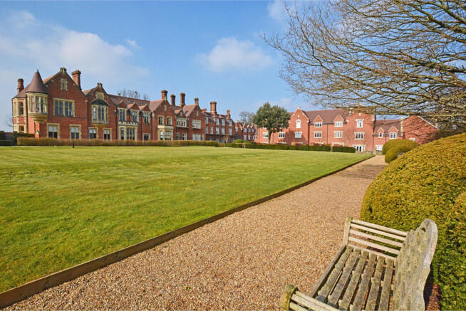 Communal Grounds