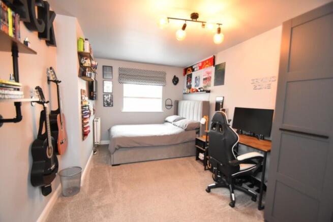 Photo 17