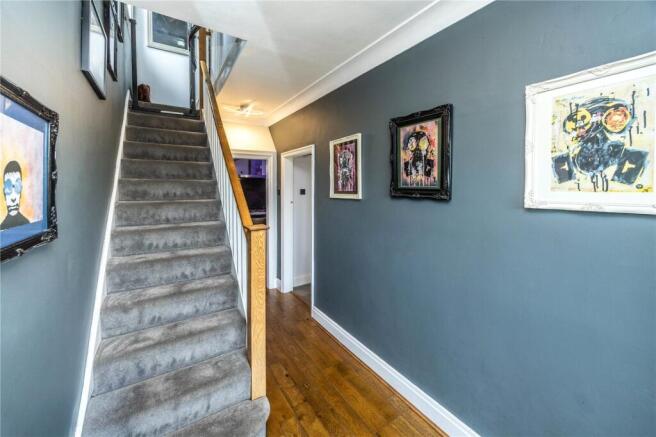 3 bed Semi-Detached for sale Image 9