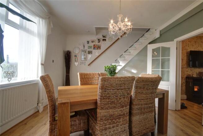 Dining Room Pic 3