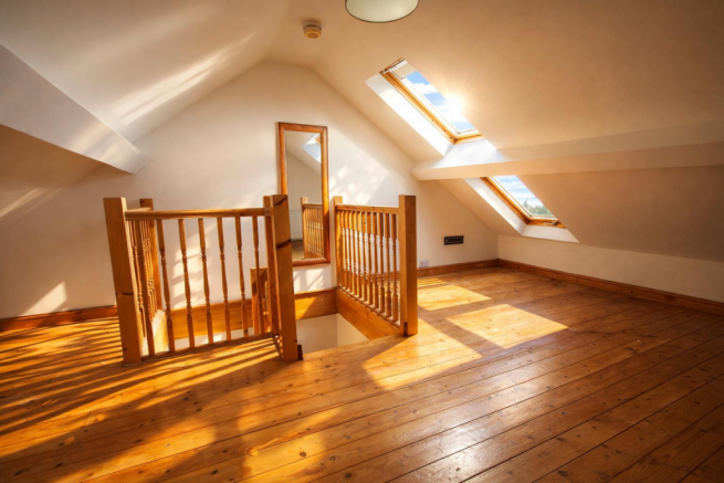 3 bed Terraced to rent Image 7
