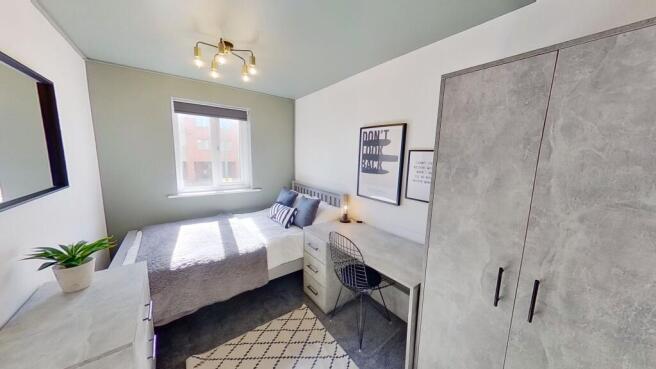 6 Double Bedrooms