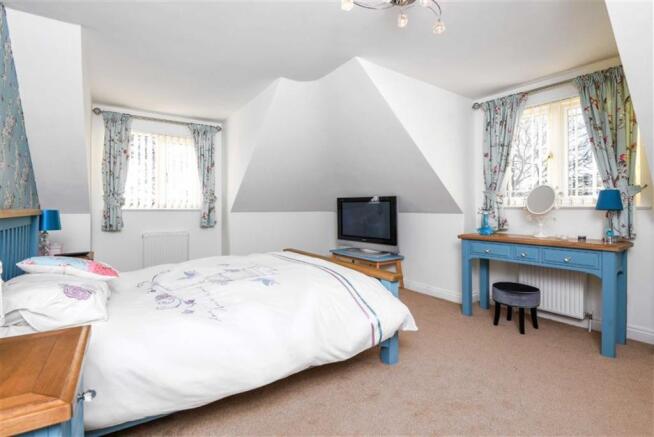 Photo 11