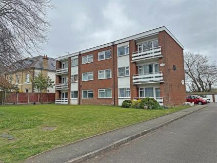 Ladbroke Road, Redhill