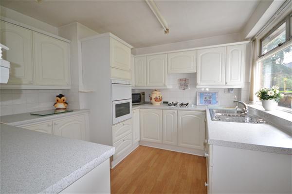 KITCHEN: