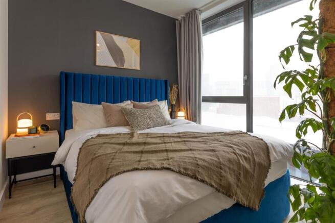 2 bed Apartment to rent Image 4