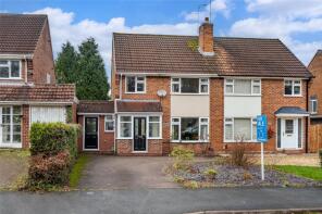 69, Windsor Gardens, Wolverhampton WV3 8LZ