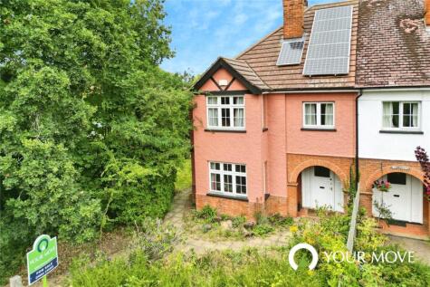 St. Marys Road, Beccles, Suffolk, NR34