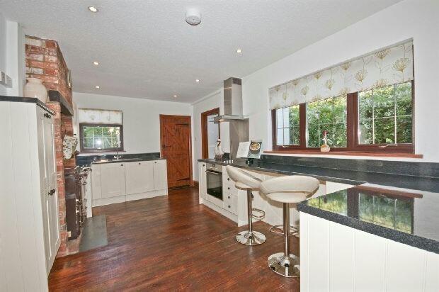 Kitchen/Breakfast Ro