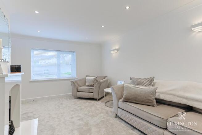 Sheridan Road, Plymouth, Devon, PL5 3HD photo 4