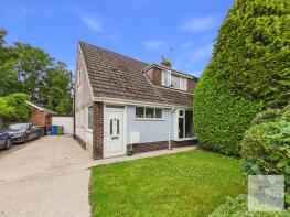 4, Pennine Way, Preston PR3 0YS
