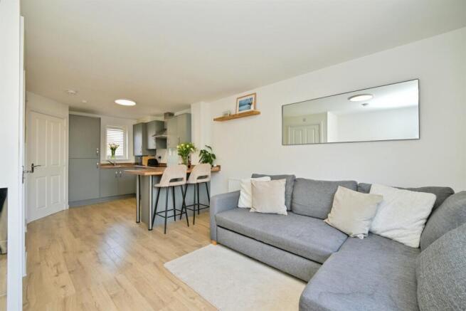 Cole Way, BISHOP'S STORTFORD photo 4