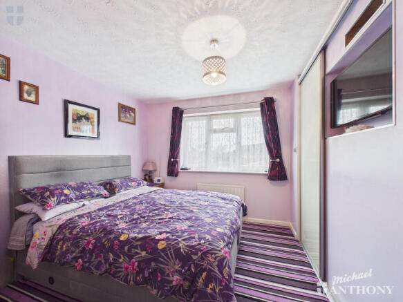 CAM03218G0-PR0963-STILL003