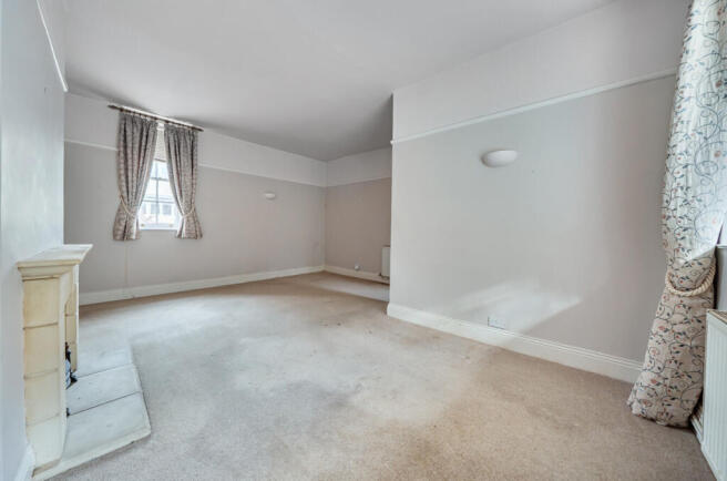 Cudnall Street, Charlton Kings, Cheltenham photo 4