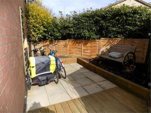 Side garden