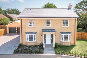 2, Crown Close, Norwich NR14 7FN