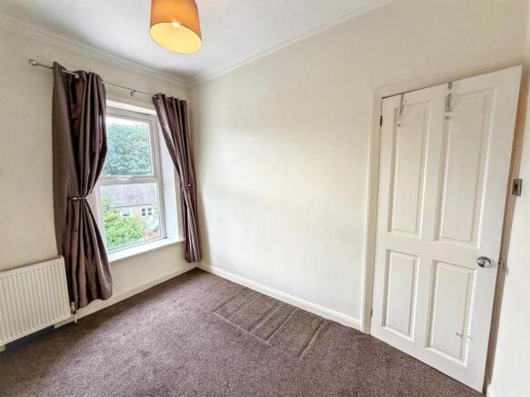 2 bed Terraced for sale Image 9