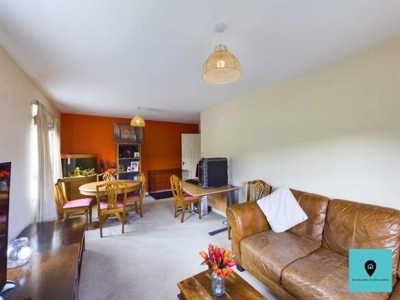 Living/Dining area