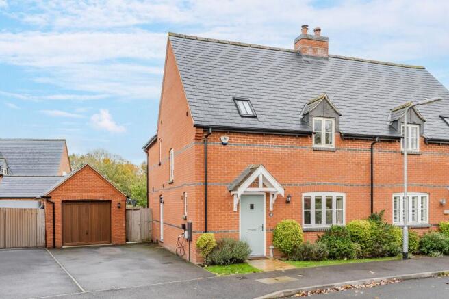 3-bed semi-detached on Catton Close, Naseby, NN6, £375,000