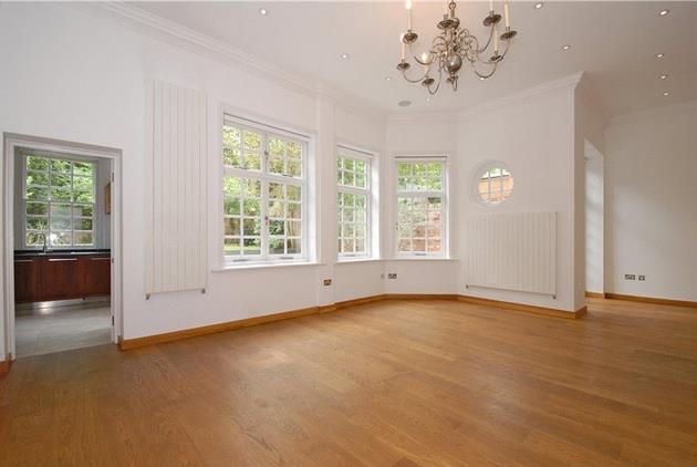 reception room.jpg