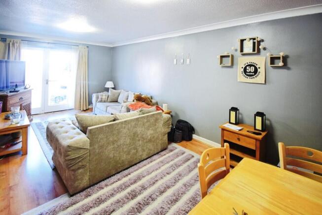 76053096-Picture ...