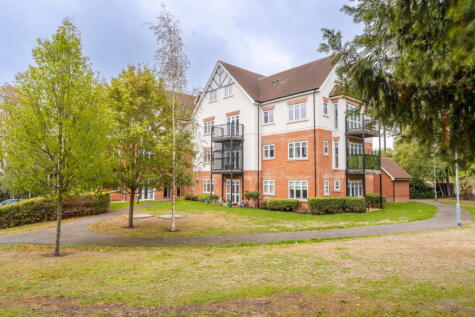 Hill View Court, Bhamra Gardens, Maidenhead, SL6