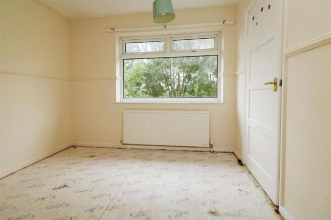 3 bed Semi-Detached for sale Image 7