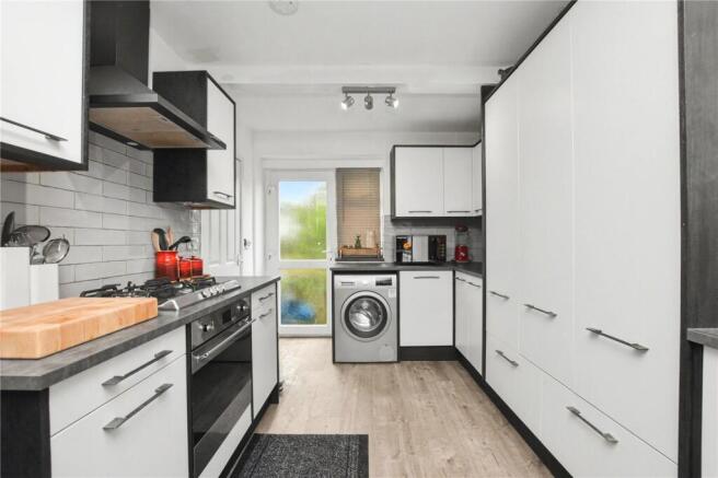 2 bed Terraced for sale Image 11