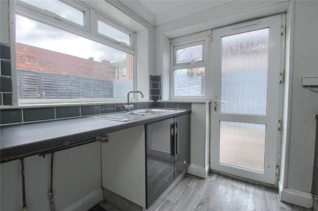 3 bed Terraced for sale Image 5