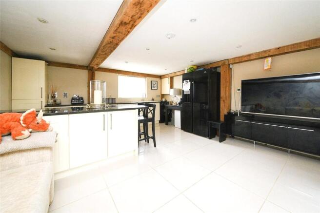 Living Room/Kitchen