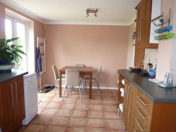 KITCHEN/DINER