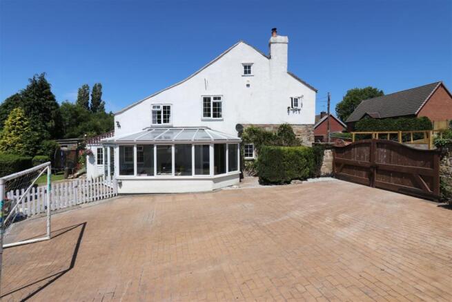 Driveway2.jpg