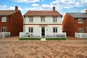 28, Chaffinch Gardens, Botley SO32 2US
