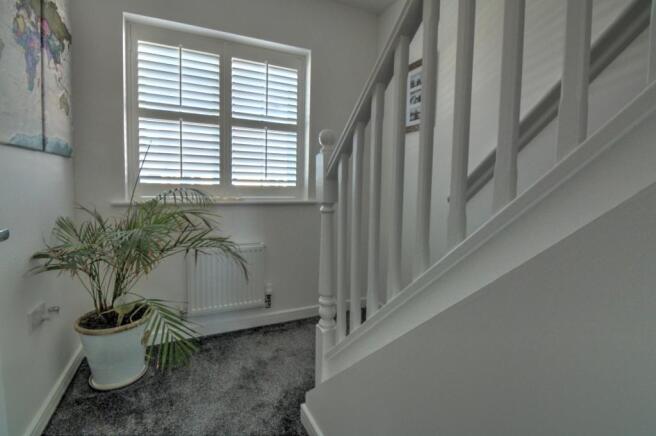 Lobby to main bedroom