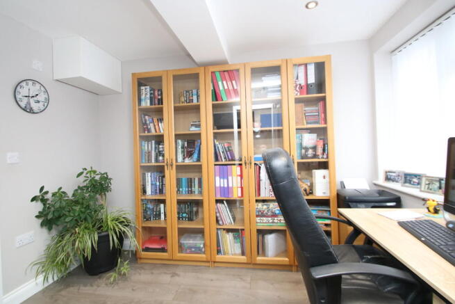 Photo 13