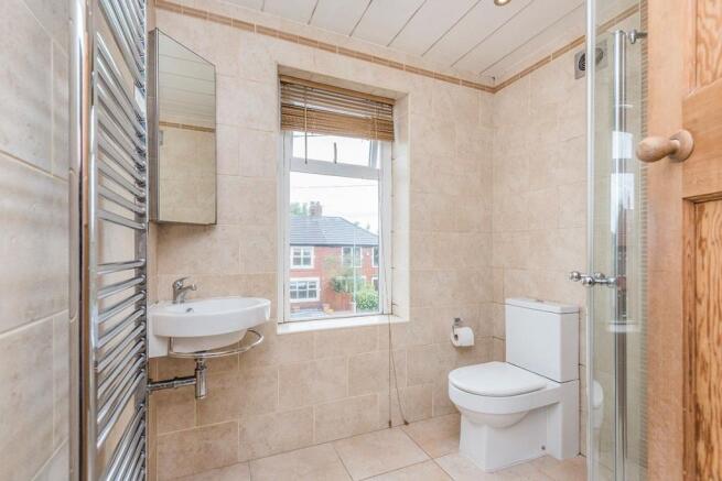 Family Shower Room