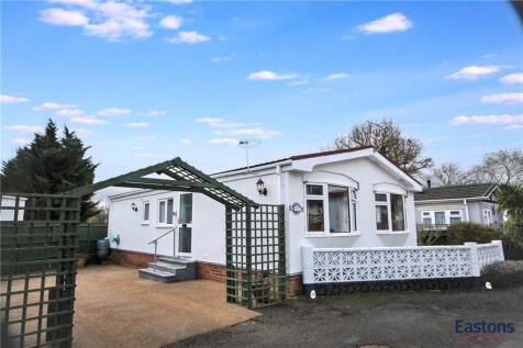 Riverhill Gardens, Worcester Park, KT4