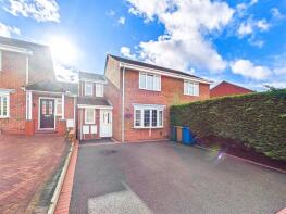 76, Yew Tree Avenue, Lichfield WS14 9UA